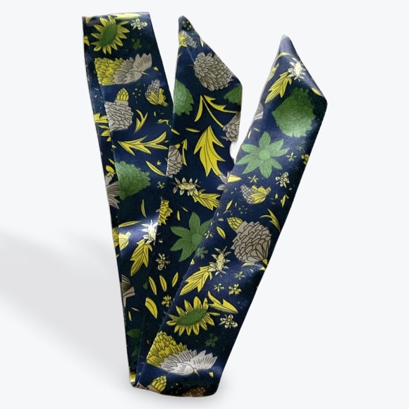 (NWT) Twilly scarf - Picture 1 of 16